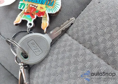 2005 Jeep Grand Cherokee Laredo z USA, uszkodzony, nr VIN 1J4GR48K55C693357